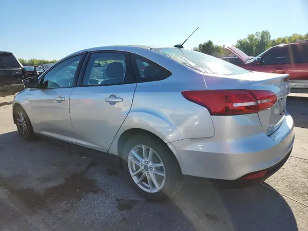 1FADP3F20JL229033 2018 FORD FOCUS - Image 2