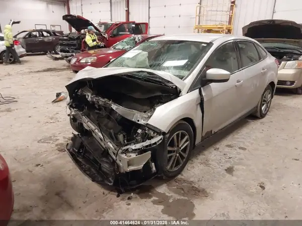1FADP3F20JL231607 2018 FORD FOCUS - Image 2