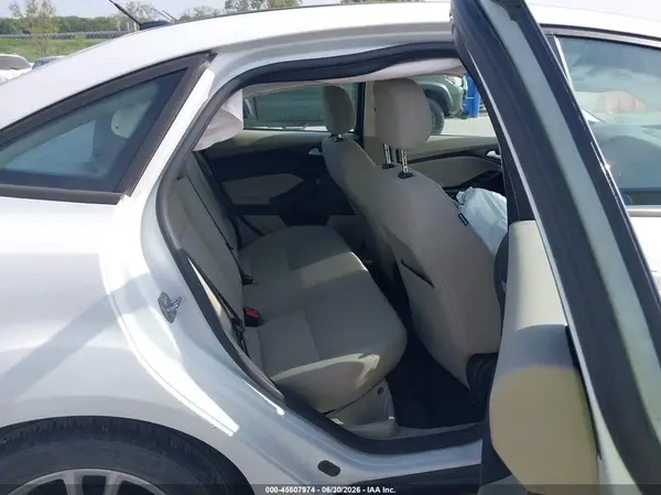 1FADP3F20JL234233 2018 FORD FOCUS - Image 8