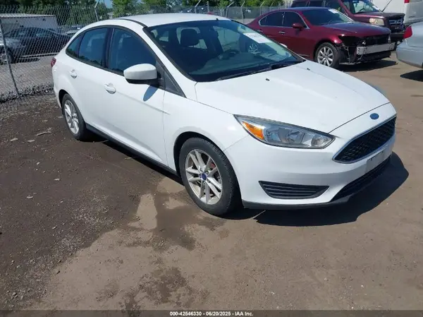 1FADP3F20JL234829 2018 FORD FOCUS - Image 1