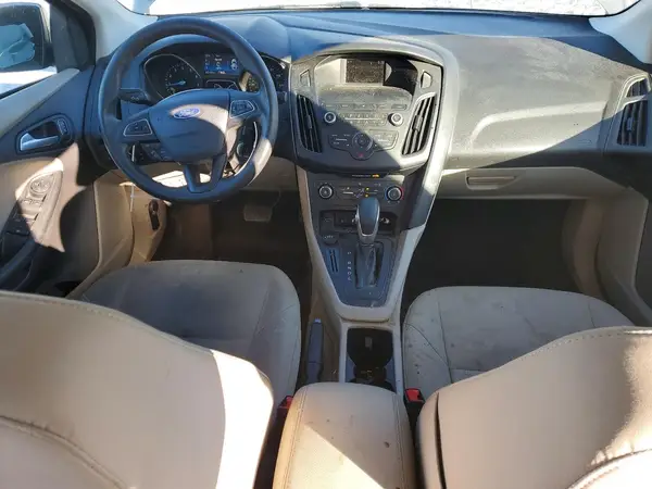 1FADP3F20JL242798 2018 FORD FOCUS - Image 8