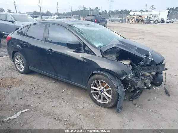 1FADP3F20JL245491 2018 FORD FOCUS - Image 1