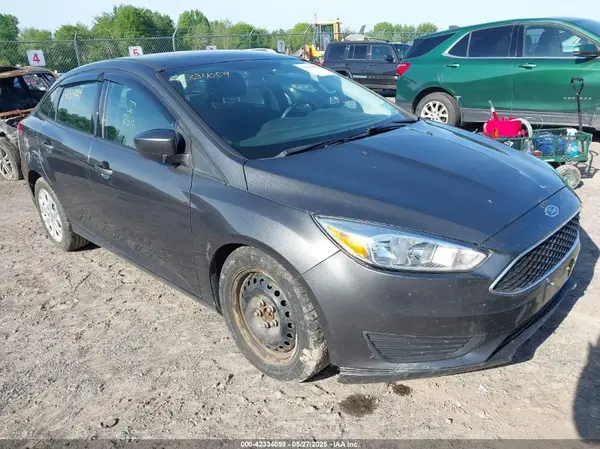 1FADP3F20JL254076 2018 FORD FOCUS - Image 1
