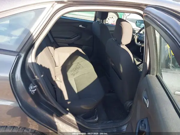 1FADP3F20JL254076 2018 FORD FOCUS - Image 8