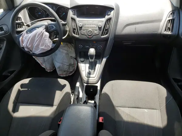 1FADP3F20JL257320 2018 FORD FOCUS - Image 8