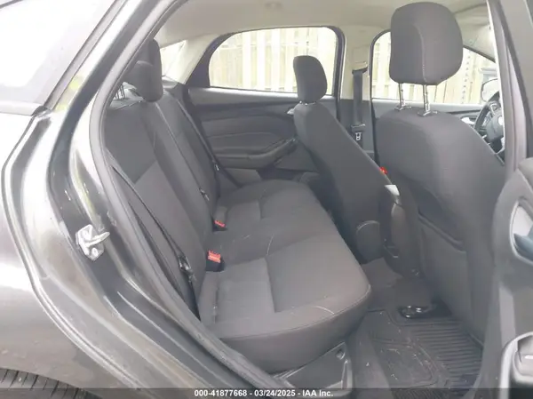 1FADP3F20JL258564 2018 FORD FOCUS - Image 8
