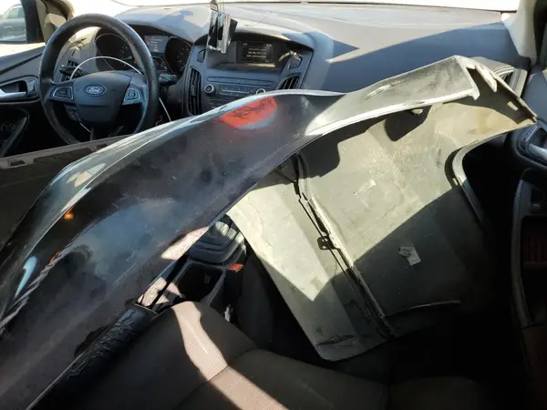 1FADP3F20JL260847 2018 FORD FOCUS - Image 8