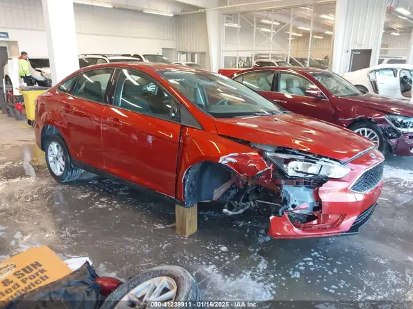 1FADP3F20JL278068 2018 FORD FOCUS - Image 1
