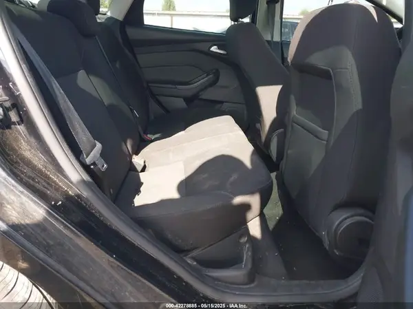 1FADP3F20JL288437 2018 FORD FOCUS - Image 8