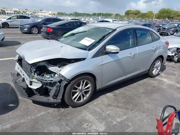 1FADP3F20JL318388 2018 FORD FOCUS - Image 2