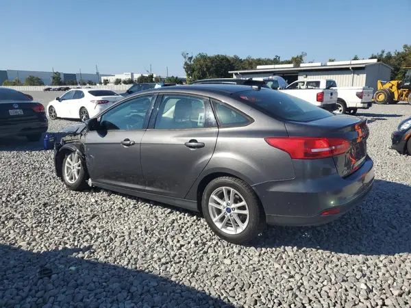 1FADP3F20JL327818 2018 FORD FOCUS - Image 2