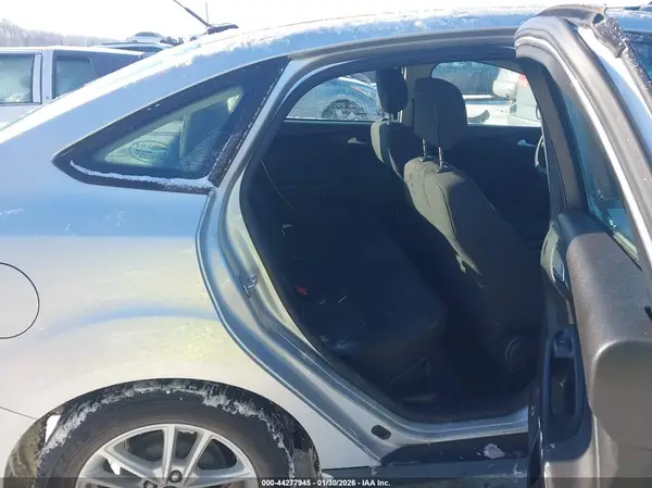 1FADP3F20JL328130 2018 FORD FOCUS - Image 8