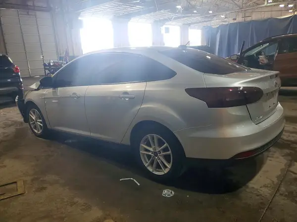 1FADP3F20JL328659 2018 FORD FOCUS - Image 2