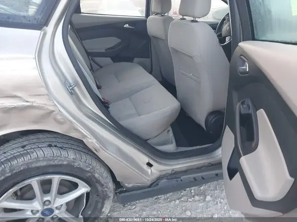 1FADP3F20JL329116 2018 FORD FOCUS - Image 8