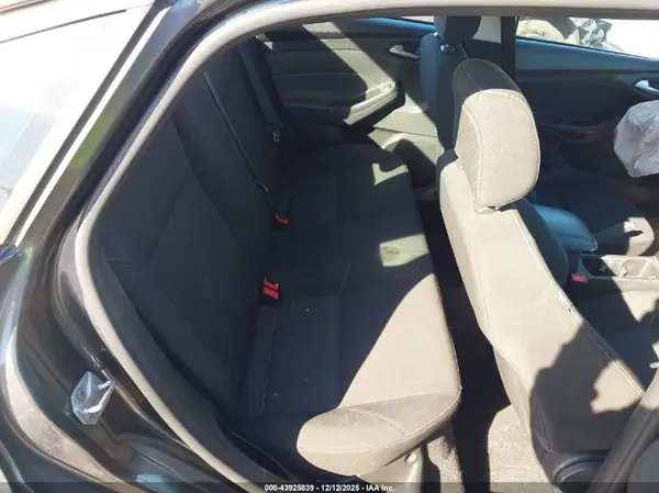 1FADP3F20JL332680 2018 FORD FOCUS - Image 8