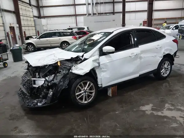 1FADP3F21GL205039 2016 FORD FOCUS - Image 2
