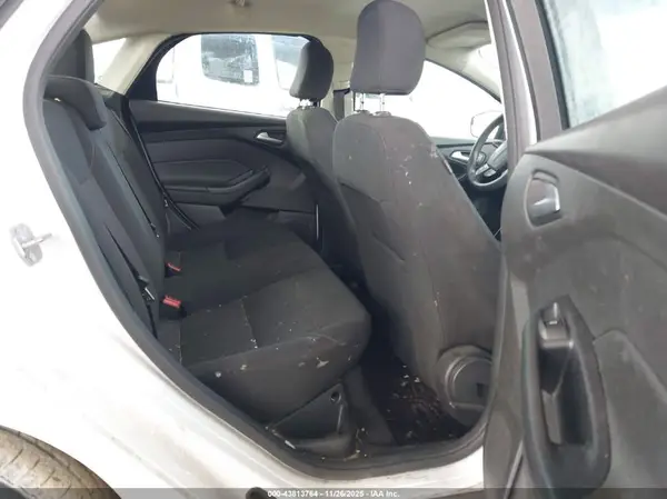 1FADP3F21GL207860 2016 FORD FOCUS - Image 8