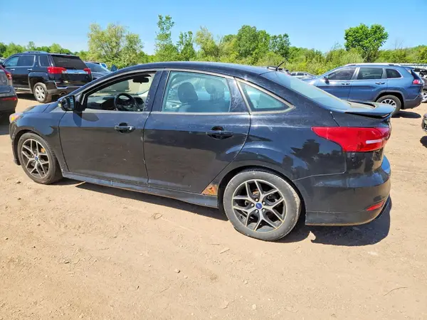 1FADP3F21GL207969 2016 FORD FOCUS - Image 2