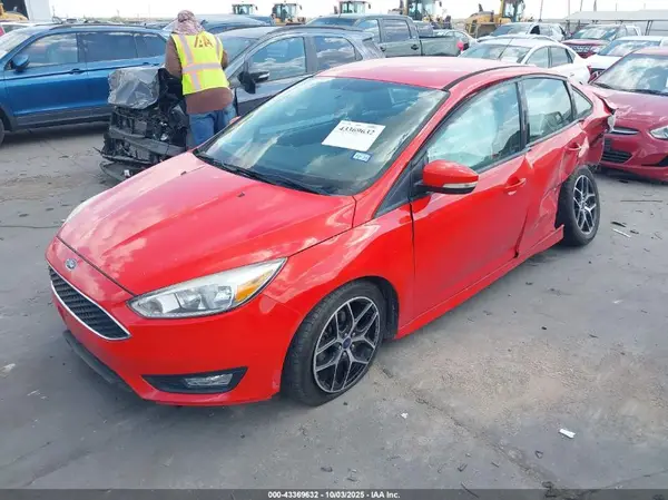 1FADP3F21GL225811 2016 FORD FOCUS - Image 2