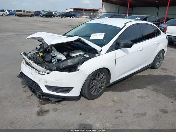 1FADP3F21GL231026 2016 FORD FOCUS - Image 2