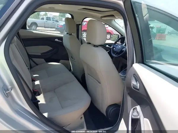 1FADP3F21GL231172 2016 FORD FOCUS - Image 8