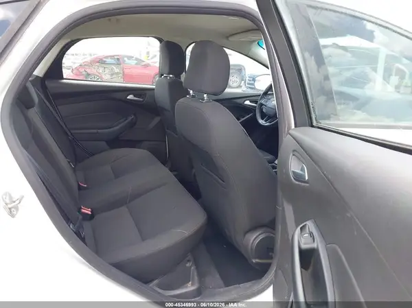 1FADP3F21GL233844 2016 FORD FOCUS - Image 8