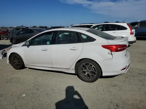 1FADP3F21GL238722 2016 FORD FOCUS - Image 2
