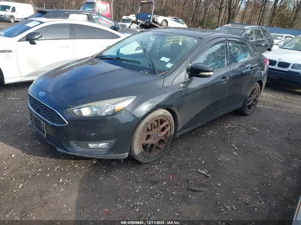 1FADP3F21GL240308 2016 FORD FOCUS - Image 2