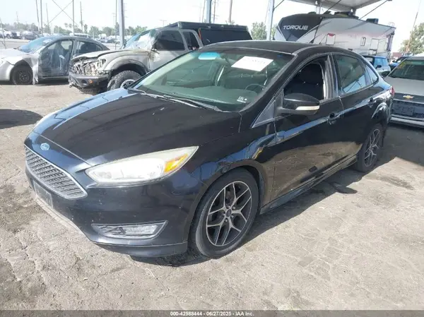 1FADP3F21GL246402 2016 FORD FOCUS - Image 2
