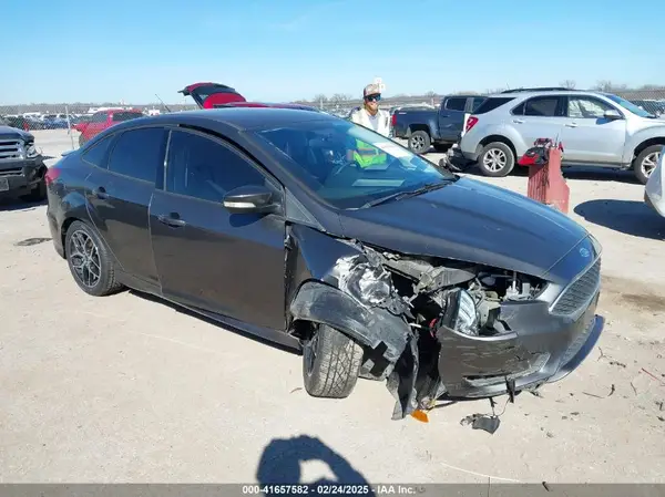 1FADP3F21GL262907 2016 FORD FOCUS - Image 1