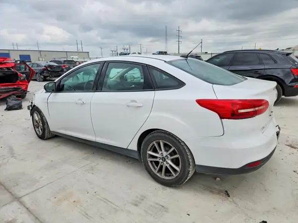 1FADP3F21GL268920 2016 FORD FOCUS - Image 2