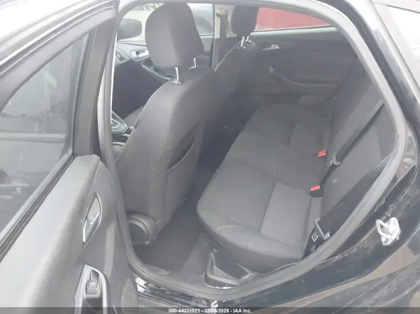 1FADP3F21GL272398 2016 FORD FOCUS - Image 8