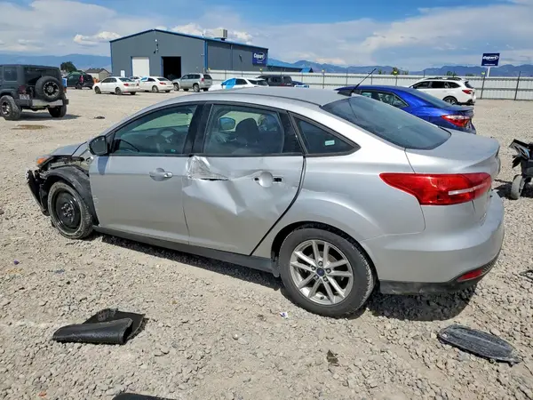 1FADP3F21GL272465 2016 FORD FOCUS - Image 2