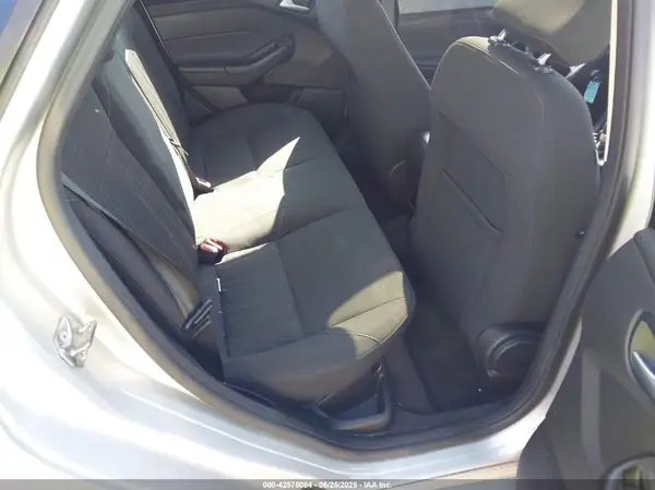 1FADP3F21GL273437 2016 FORD FOCUS - Image 8