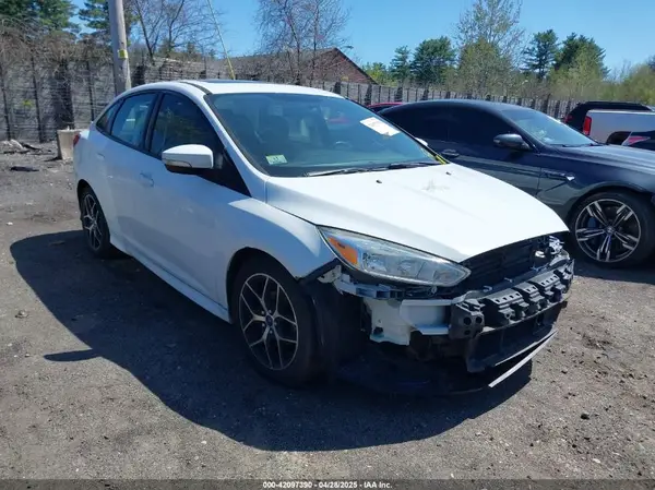 1FADP3F21GL273440 2016 FORD FOCUS - Image 1