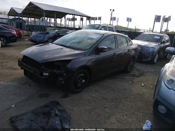 1FADP3F21GL281957 2016 FORD FOCUS - Image 2