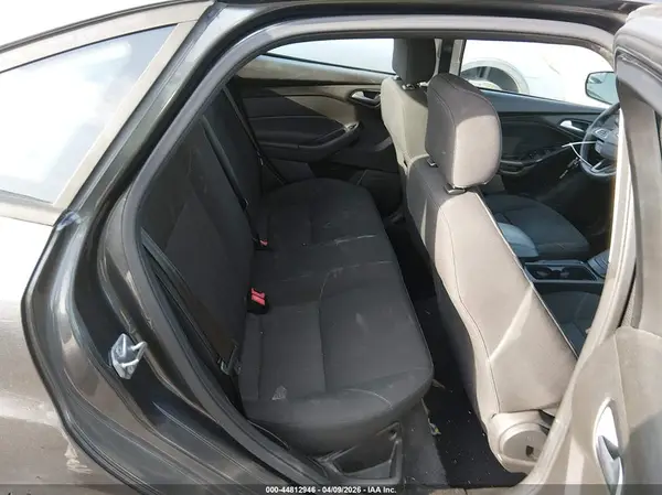 1FADP3F21GL281957 2016 FORD FOCUS - Image 8