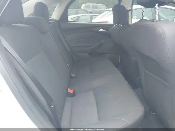 1FADP3F21GL293462 2016 FORD FOCUS - Image 8