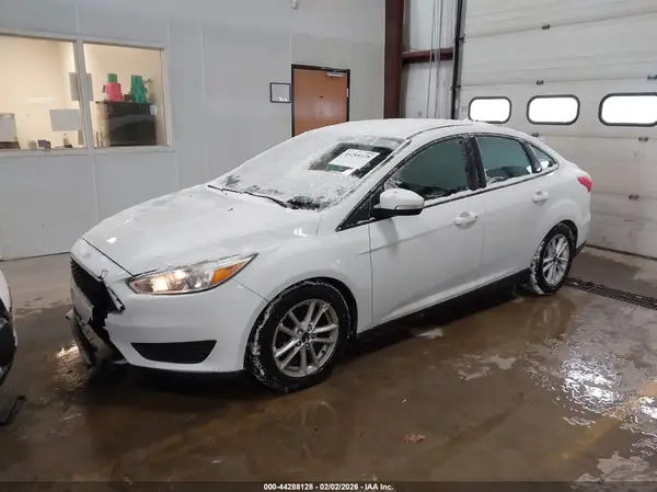 1FADP3F21GL297110 2016 FORD FOCUS - Image 2