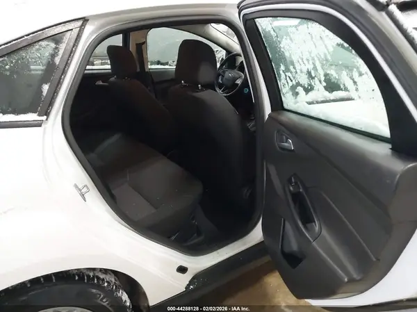 1FADP3F21GL297110 2016 FORD FOCUS - Image 8