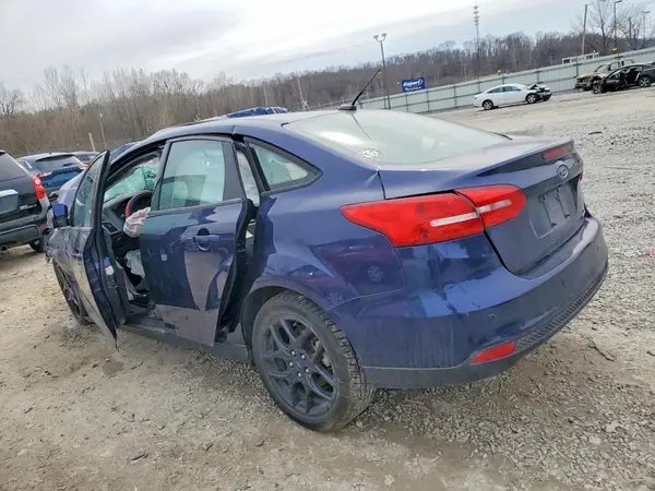1FADP3F21GL299097 2016 FORD FOCUS - Image 2
