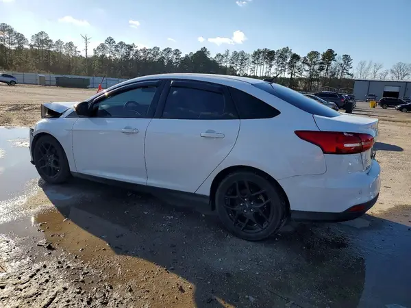 1FADP3F21GL299729 2016 FORD FOCUS - Image 2