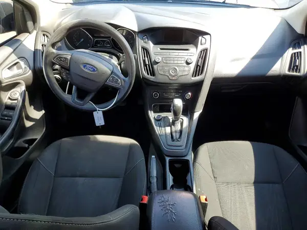 1FADP3F21GL319686 2016 FORD FOCUS - Image 8