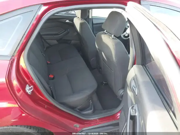 1FADP3F21GL337198 2016 FORD FOCUS - Image 8