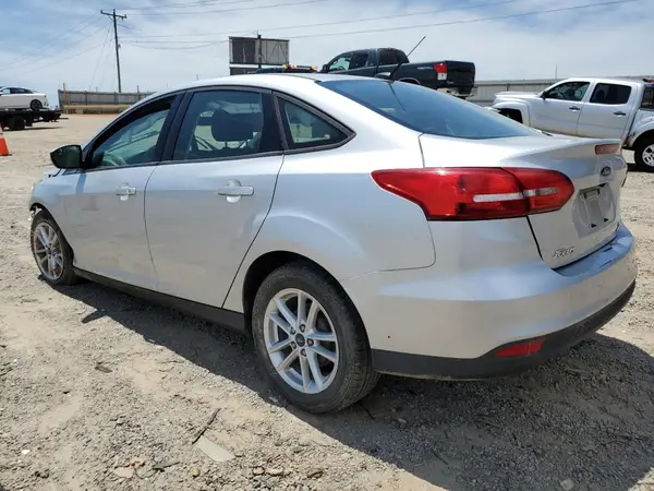 1FADP3F21GL345592 2016 FORD FOCUS - Image 2