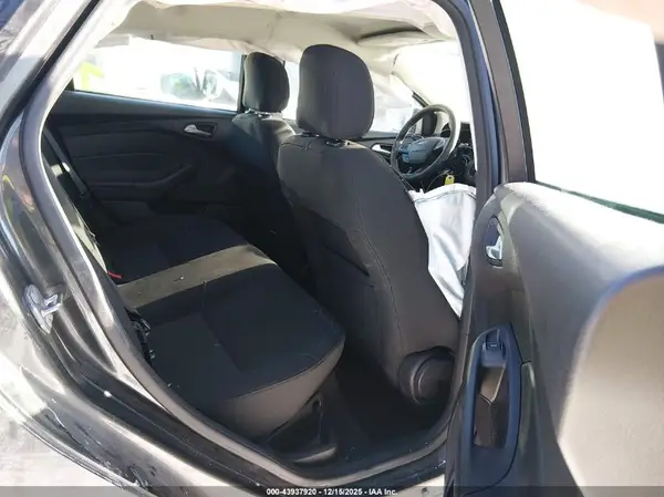 1FADP3F21GL350890 2016 FORD FOCUS - Image 8