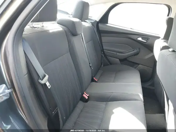 1FADP3F21GL359735 2016 FORD FOCUS - Image 8