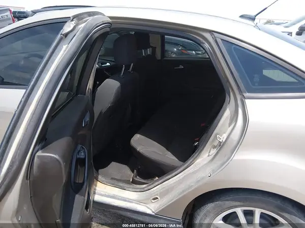 1FADP3F21GL364191 2016 FORD FOCUS - Image 8