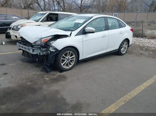 1FADP3F21GL365163 2016 FORD FOCUS - Image 2