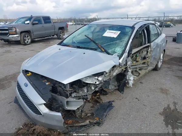 1FADP3F21GL373568 2016 FORD FOCUS - Image 2